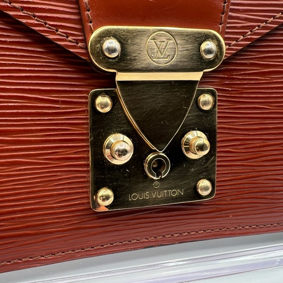 Louis Vuitton Epi Dragonne clutch Kenya brown EUC - Picture 5 of 16